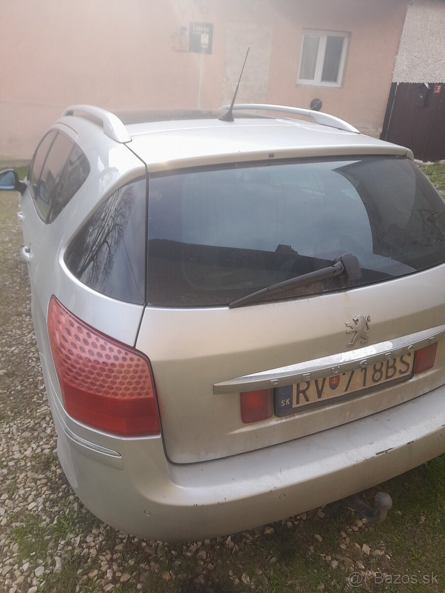 Predám alebo vymením Peugeot 407sw - 5