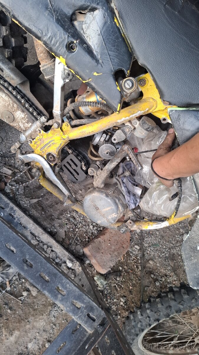 Predám husqvarna wr 250 1998