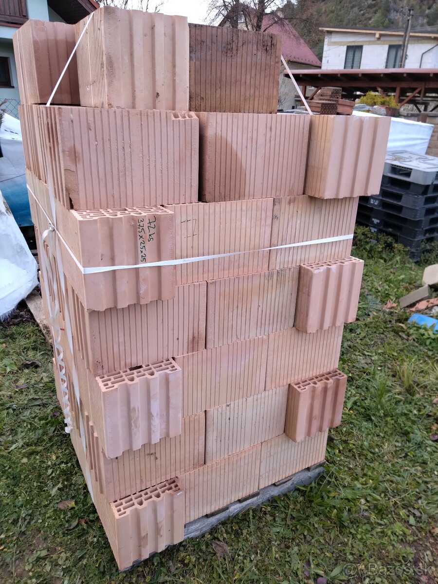 Heluz plus Uni 25 - 5