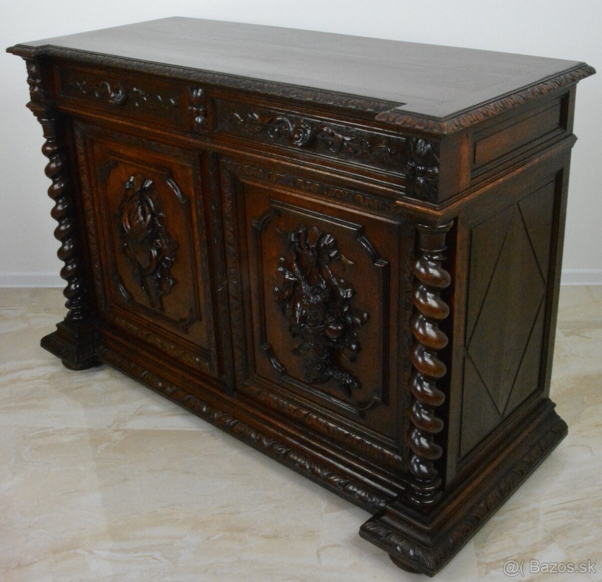 Starožitná komoda s loveckými motivy - dub masiv - 5