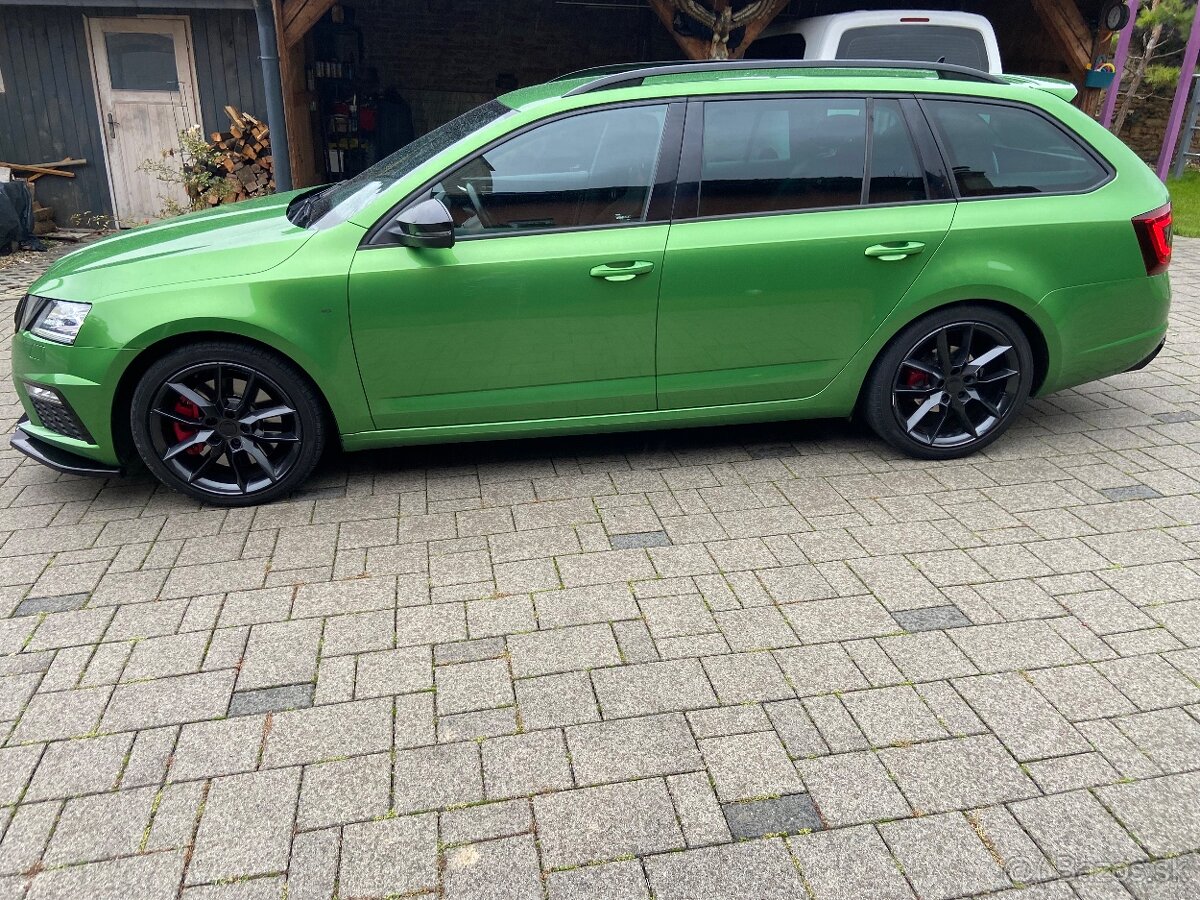 Škoda Octavia RS - 5