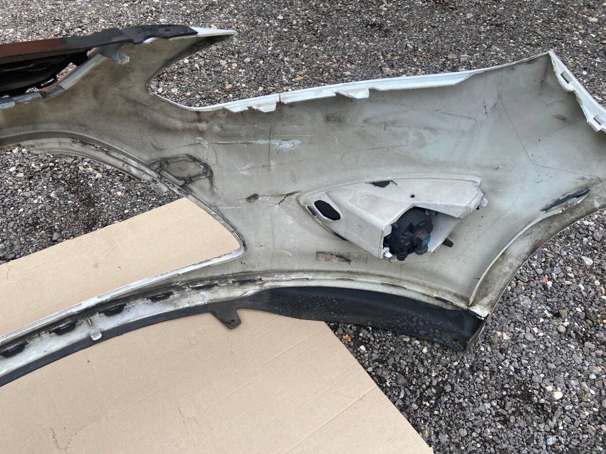 Ford C-Max 2014 Predný Nárazník - 5