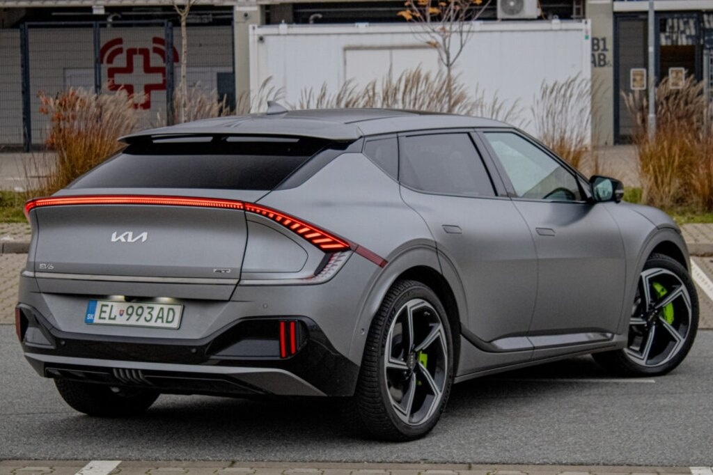 Kia EV6 77.4 kWh GT 4WD - 1. majiteľ - 5