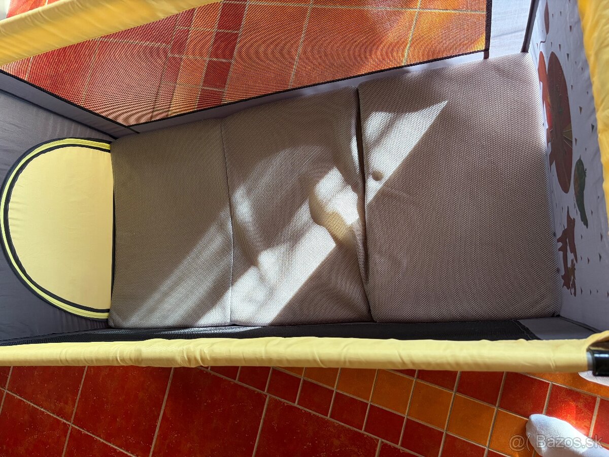 Cestovná postieľka s výbavou - 5