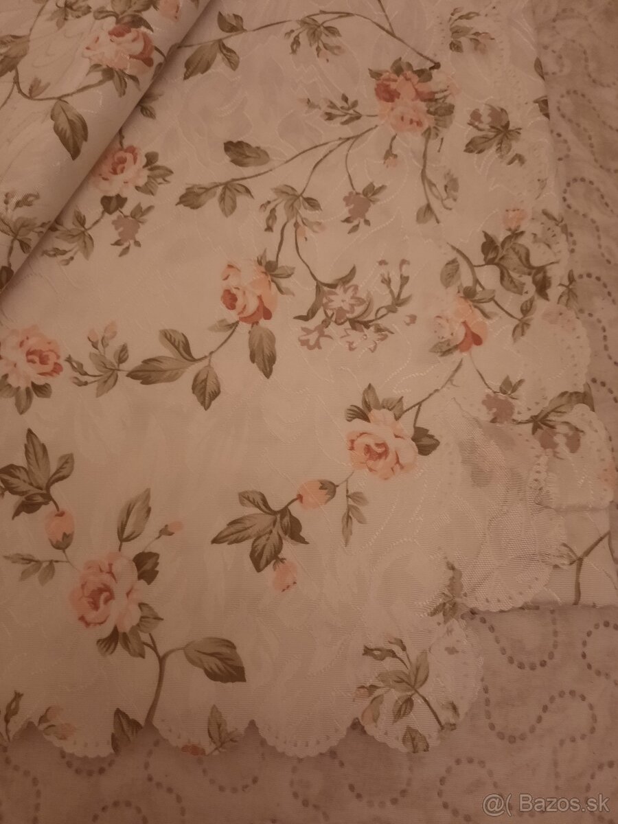 Obrusy na jedálenský stôl - 5