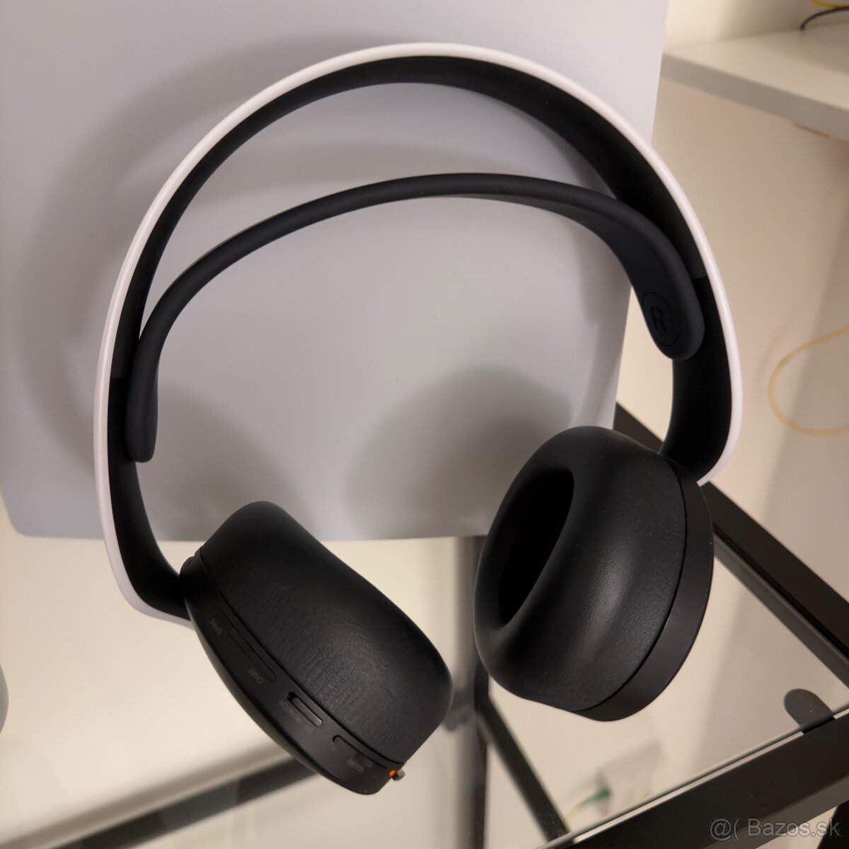 PlayStation 5 + 2 ovládače, slúchadlá + 2TB SSD - 5