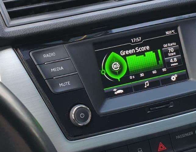 autorádio 6V0035867C swing - 5