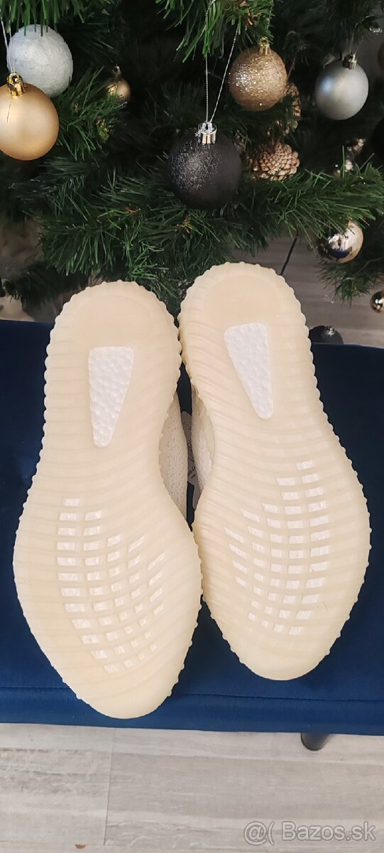 Yeezy boost 350 v2 Cream 10.5 - 5
