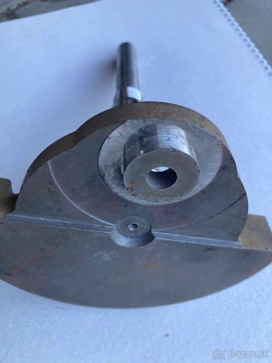 Aero 1000 - část kliky "mrkev" - 5