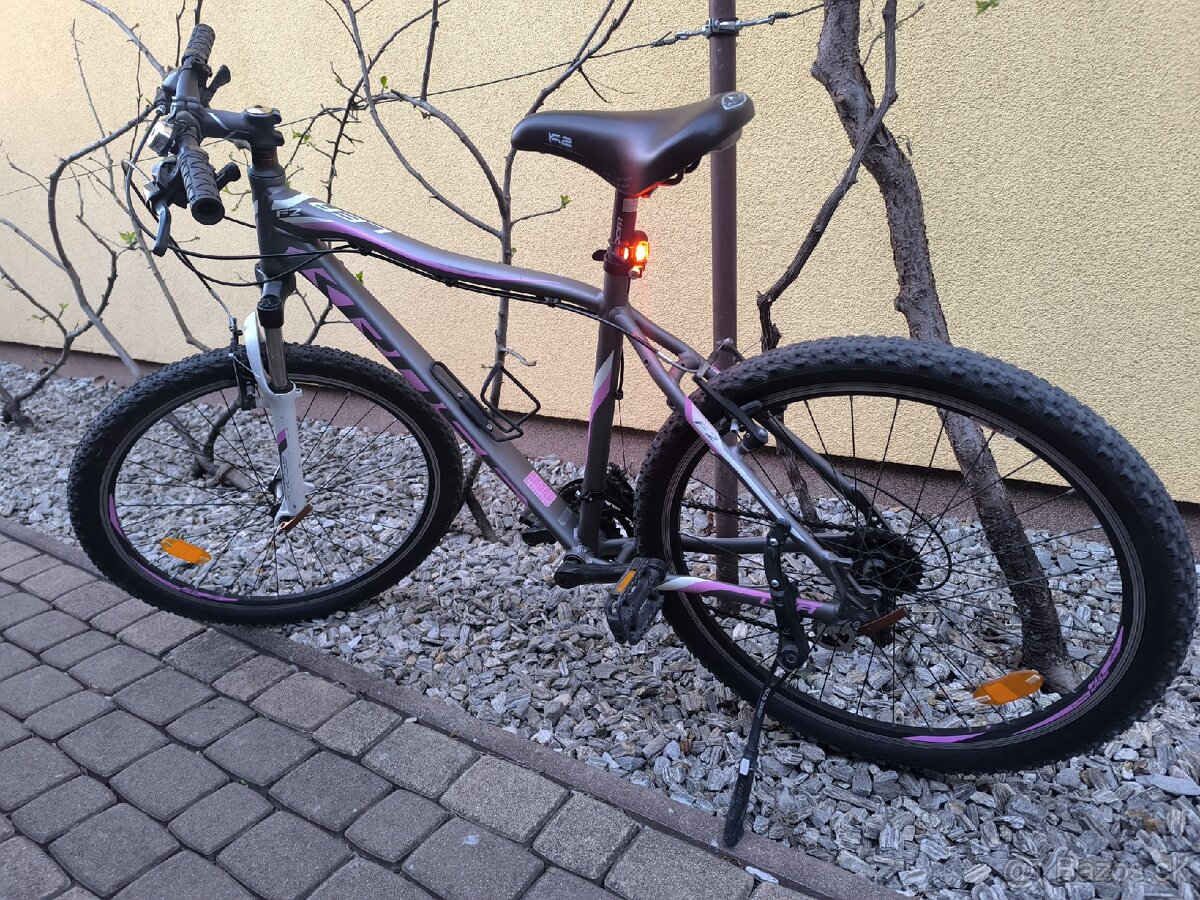 Dámsky pekný bicykel - 5