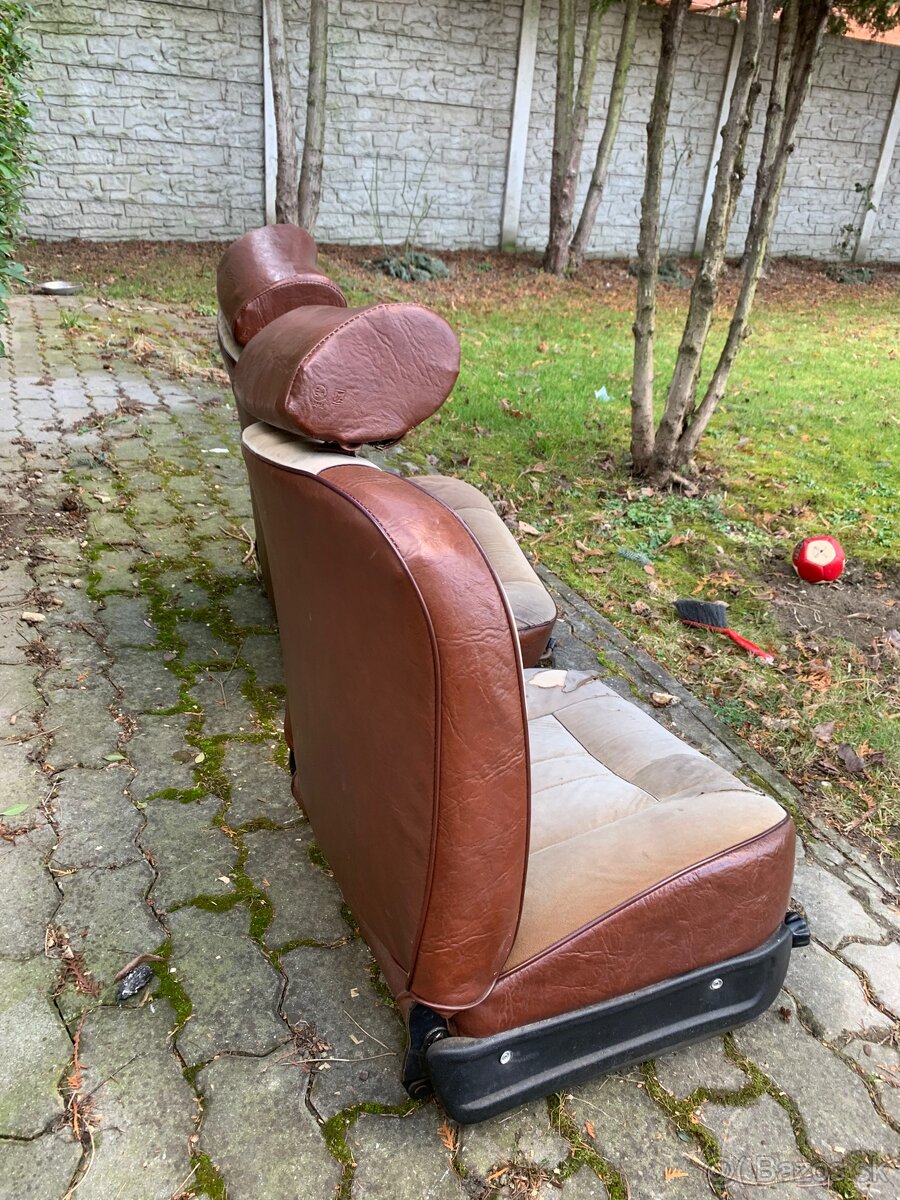 Sedačky Lada 2106 - 5