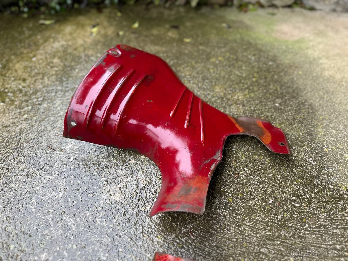 Jawa 550 Parez .. bocné plechy - 5