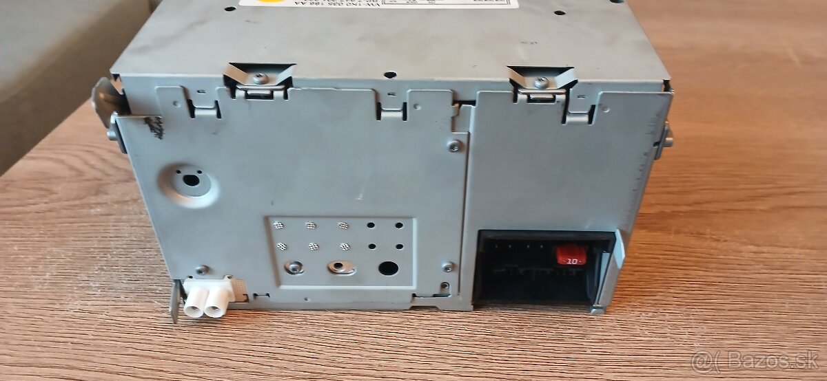 Predám originál autorádio a autobateriu - 5