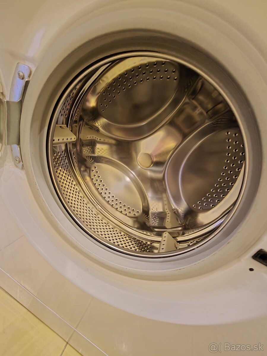 Indesit IWUD 4105 X9 - 5