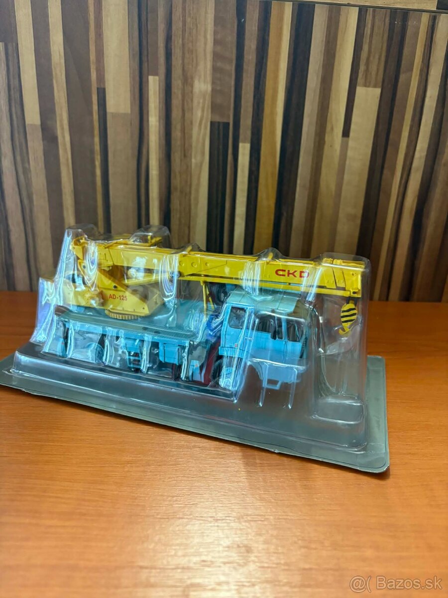 Tatra 813 4x4 AD 125 DeAgostini - 5