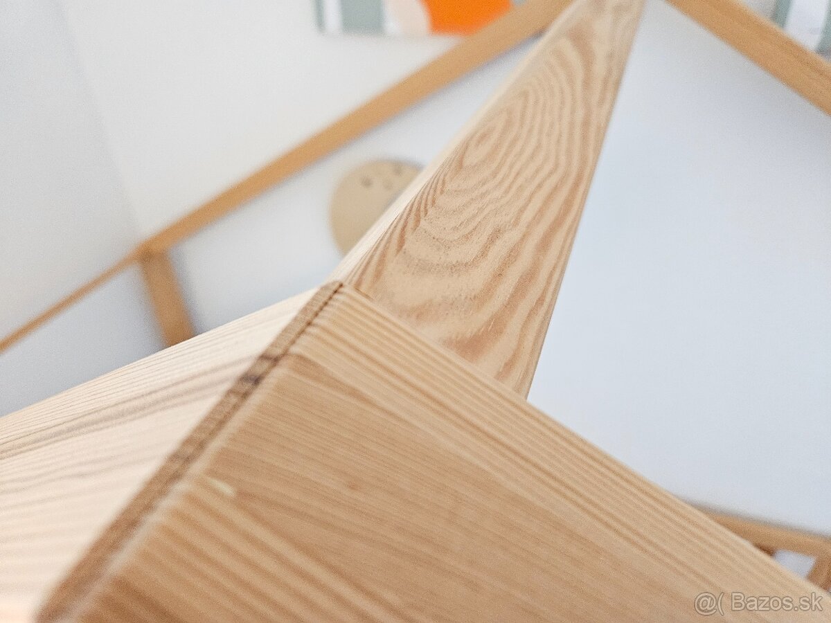 Domčeková posteľ so zábranou Leola Hip - 5