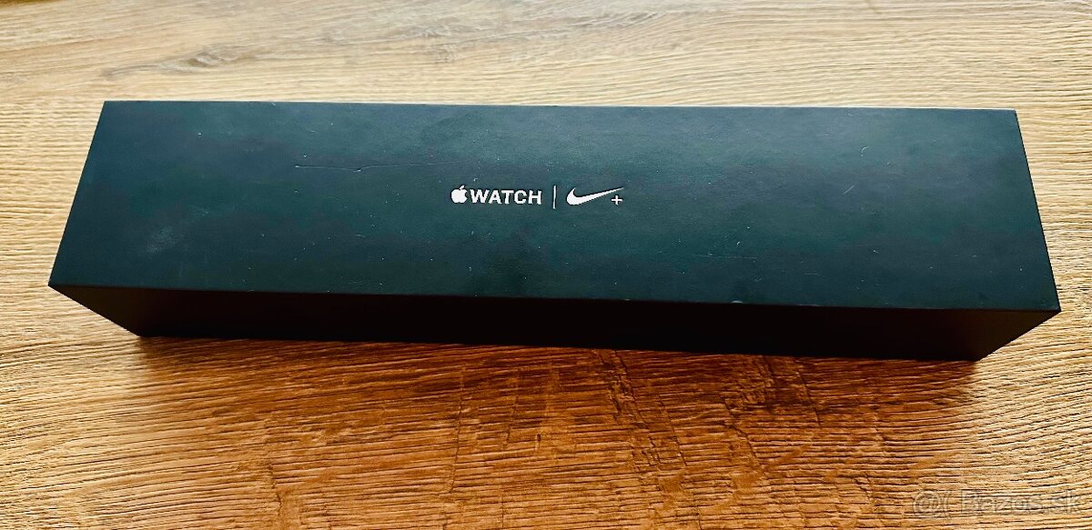 Apple watch Nike+ 42mm - 5