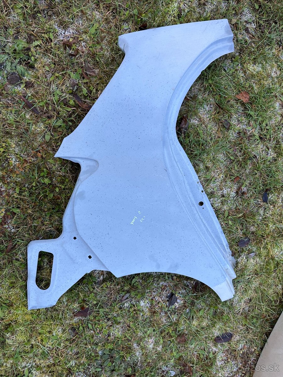 Predám zadný Blatník Honda Jazz 2002-2008 - 5