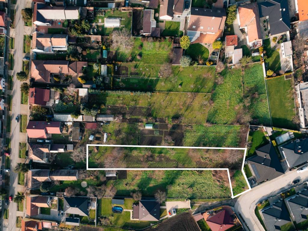 TOREA - BUDÚCI STAVEBNÝ POZEMOK NA PREDAJ - VLČKOVCE - 5