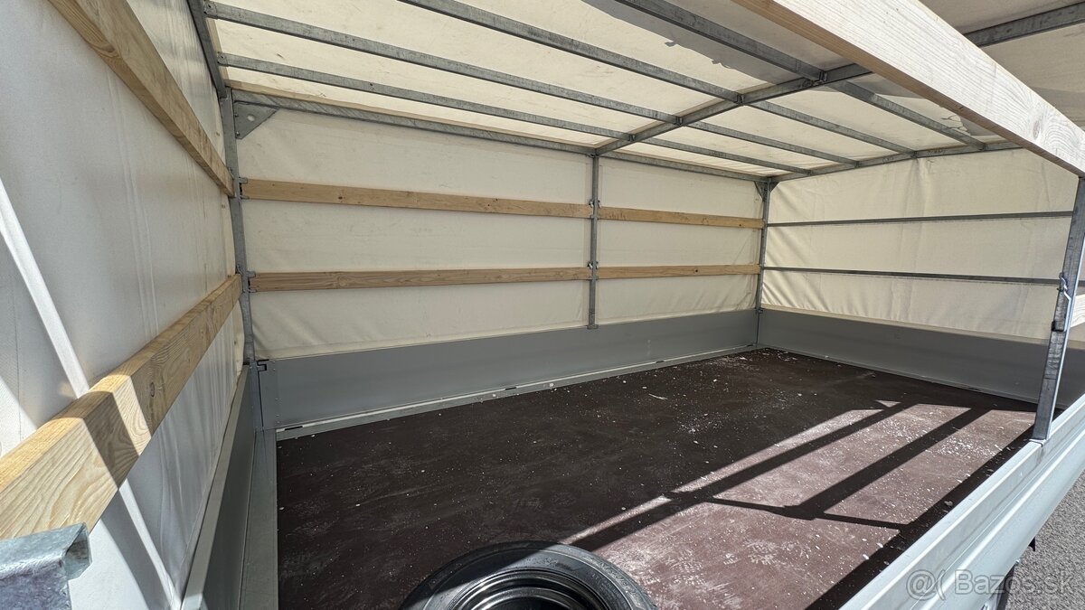 Prenájom prívesného vozíka / 417x215x155 cm - 5