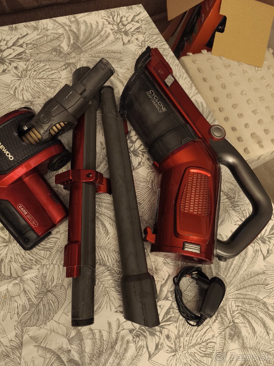 Tyčový vysávač Daewoo,DSC 530R22 - 5