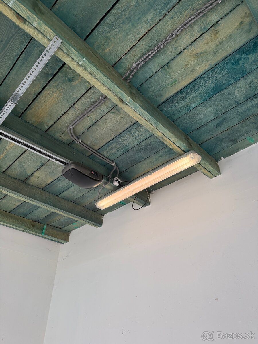 Garáž na prenájom - 5