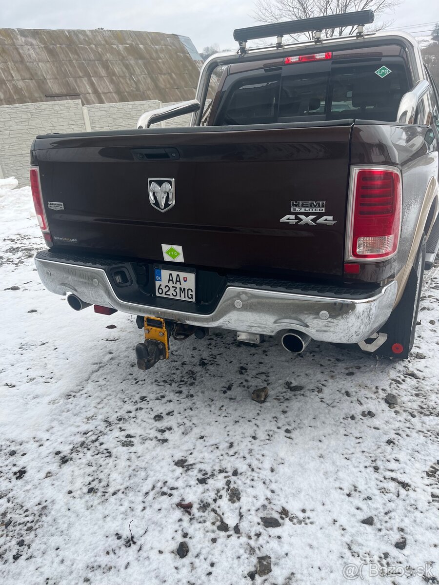 Dodge Ram 1500 - 5