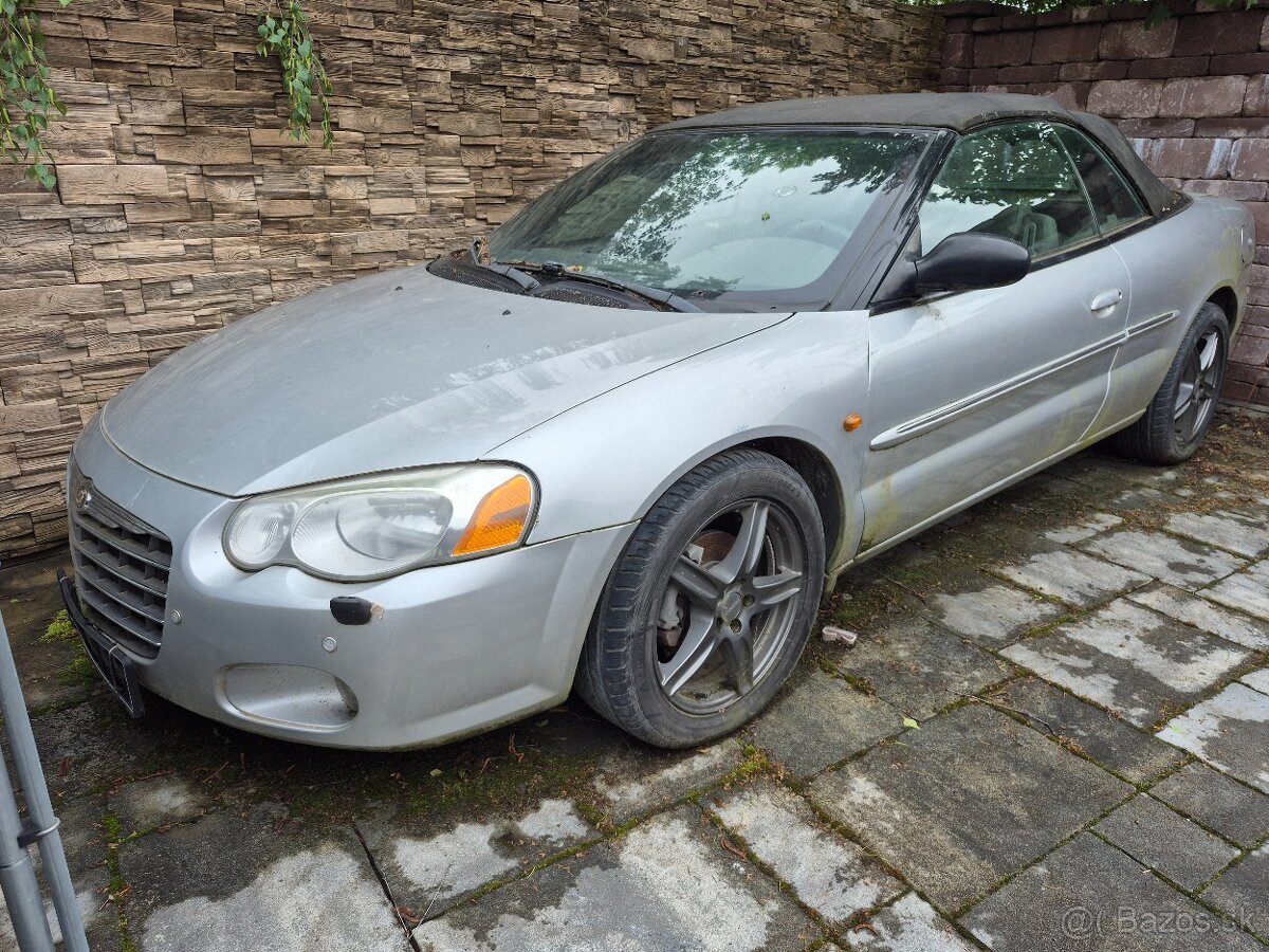 Chrysler Sebring 2.7 V6 rok 2005 automat - 5