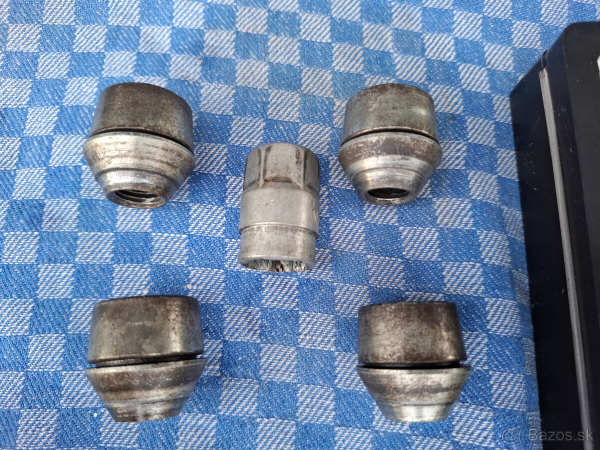Bezpecnostne matice M12x1,5 - 5