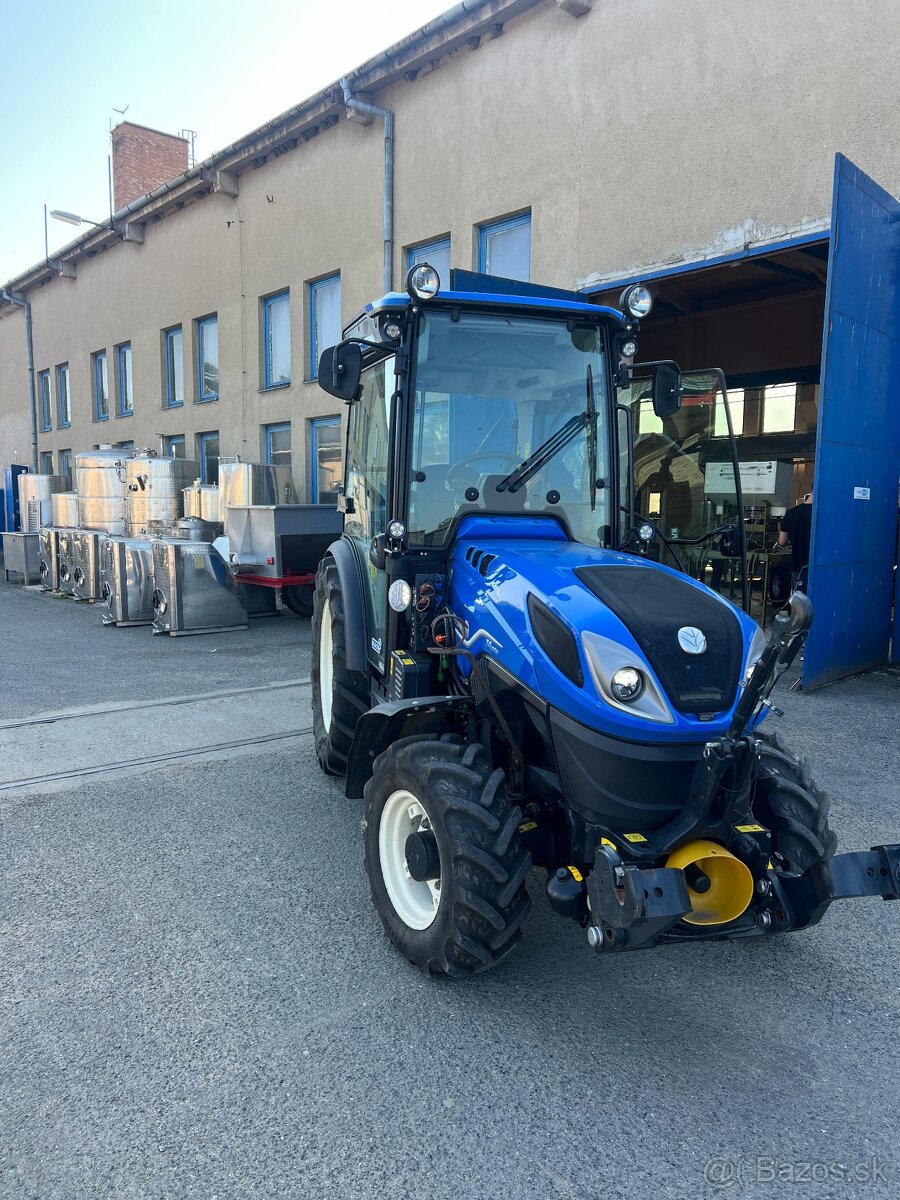 TRAKTOR NEW HOLLAND T4.100N - 5