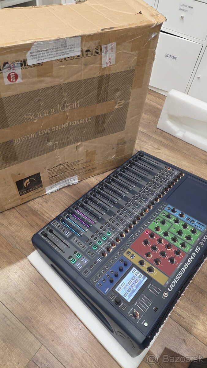 Soundcraft SI Expression 2 - 5