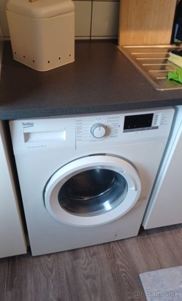 Bílá linka Ikea se spotřebiči,6167 - 5