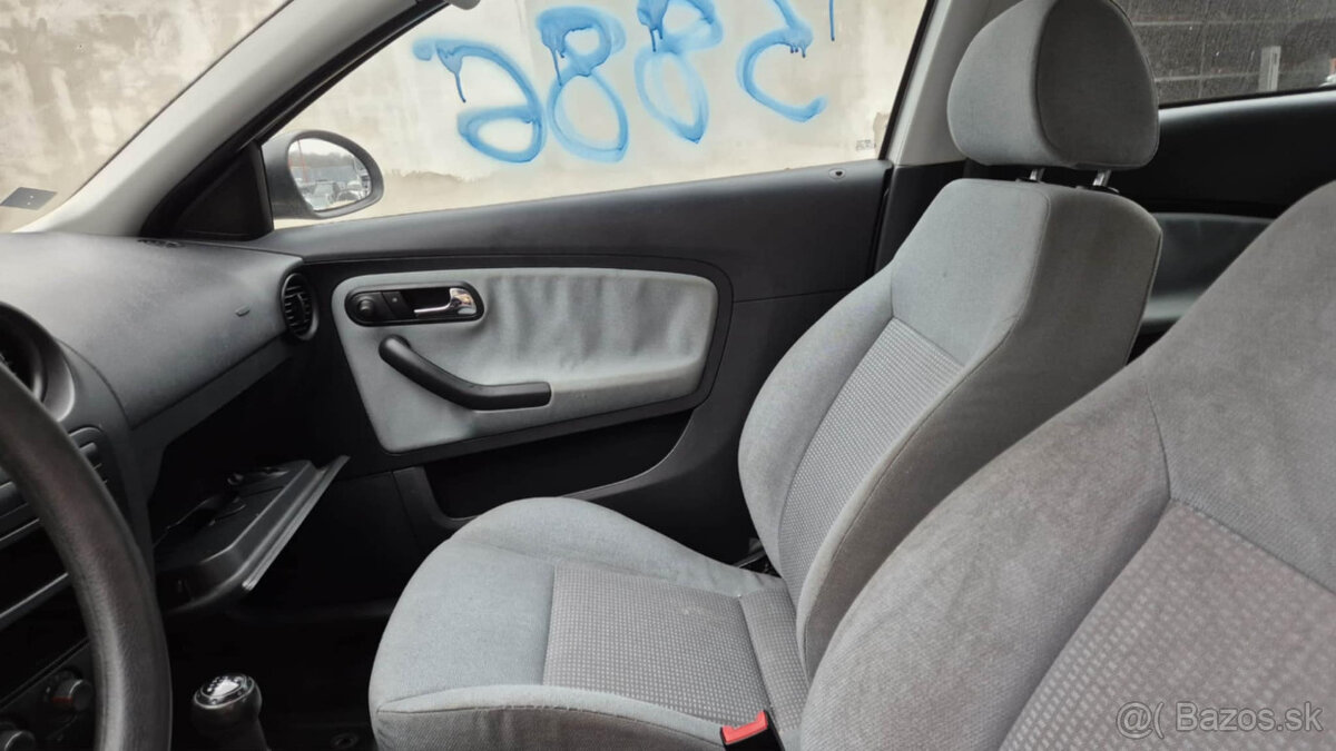 Seat Ibiza 1,4i 55kw - 5