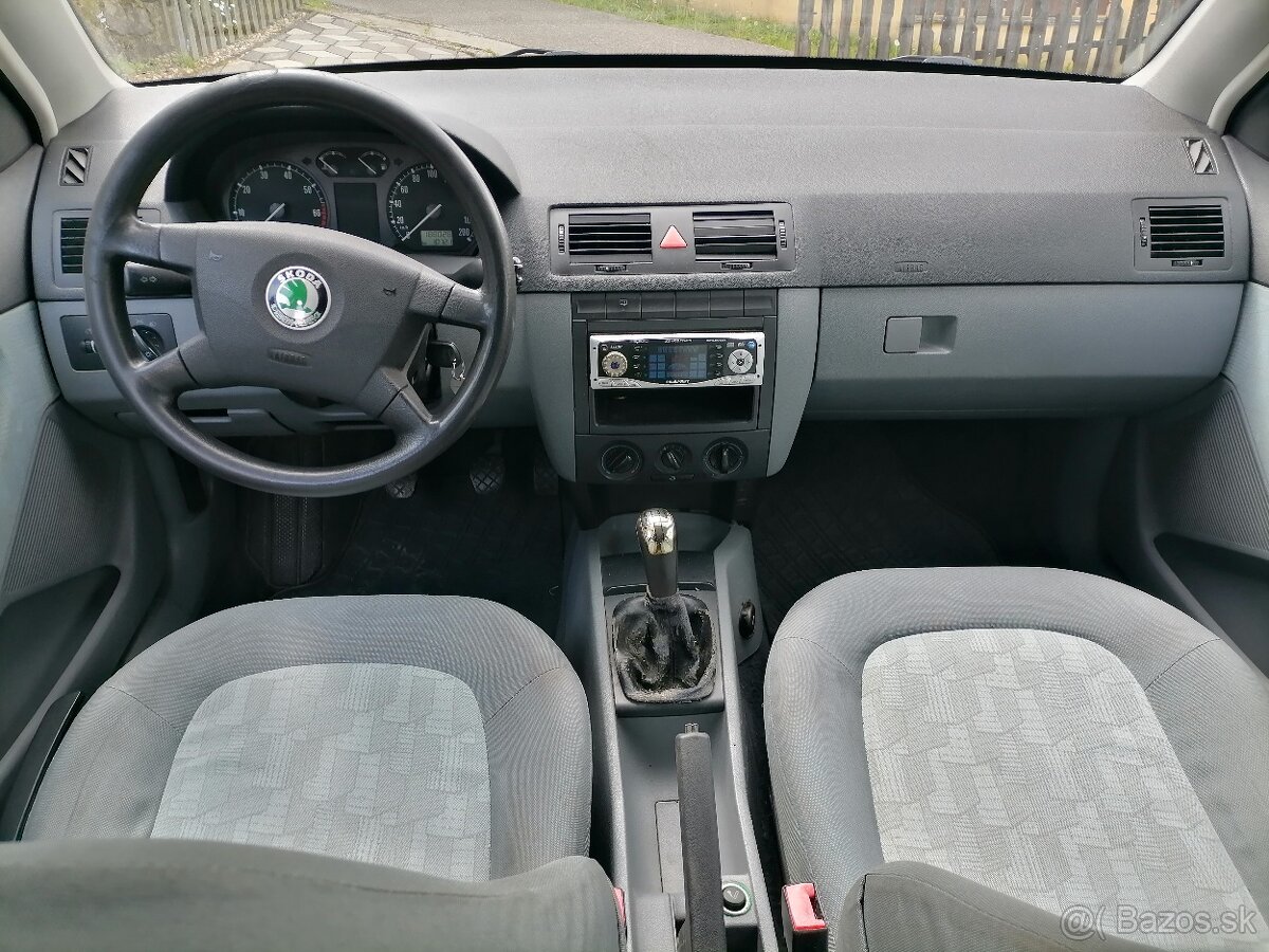 Fabia 1.4 mpi - 5