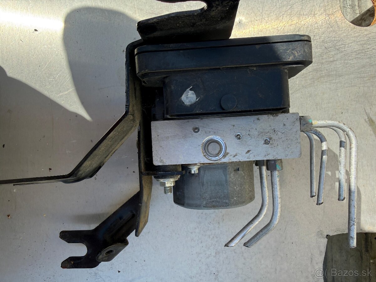 Predam ABS modul pre DACIA - RENAULT - 5