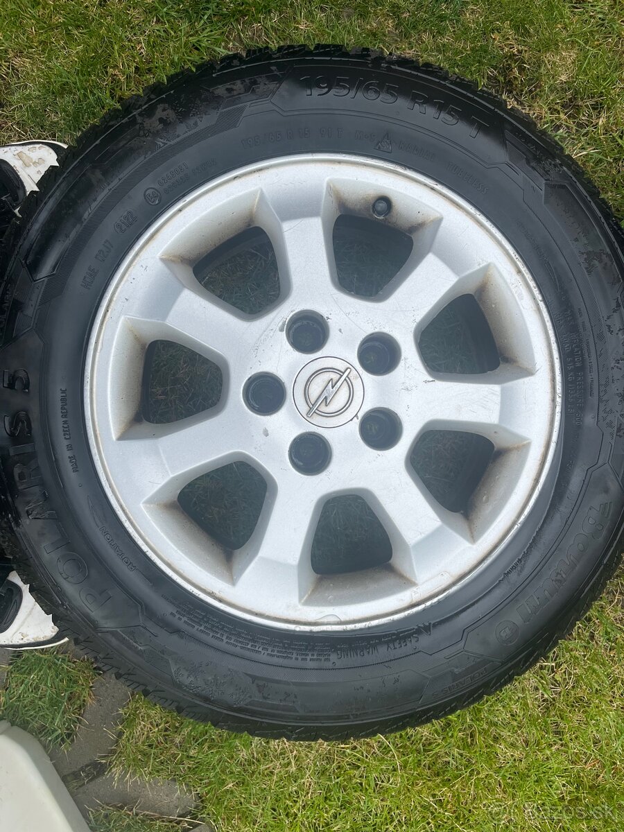 Kolesa 195/65 R15 - 5