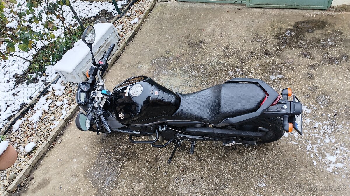 Yamaha XJ6N 2009 - 5