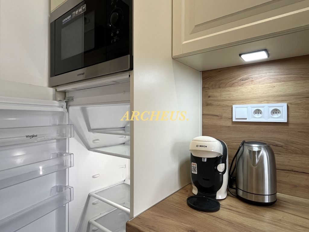 NÁJOM - 3 IZBOVÝ BYT S PARKOVANÍM, HURBANOVA BARDEJOV - 5