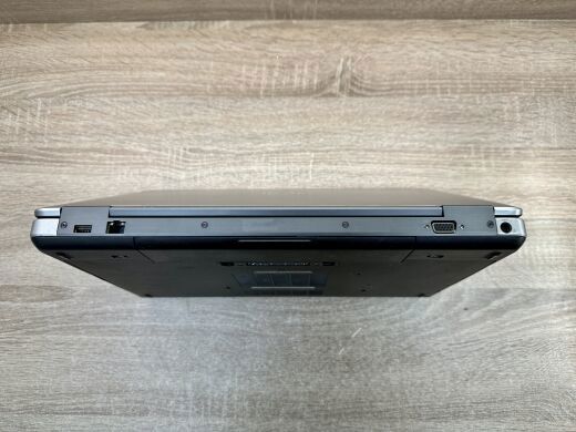 Dell Latitude E6540 - 5