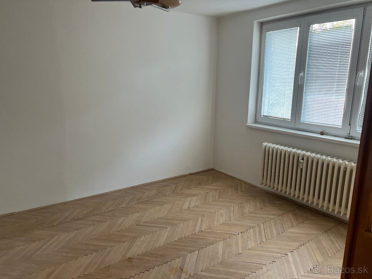 Rezervovaný 3 izb. byt Trenčín, Sihoť II, ul. Považská - 5