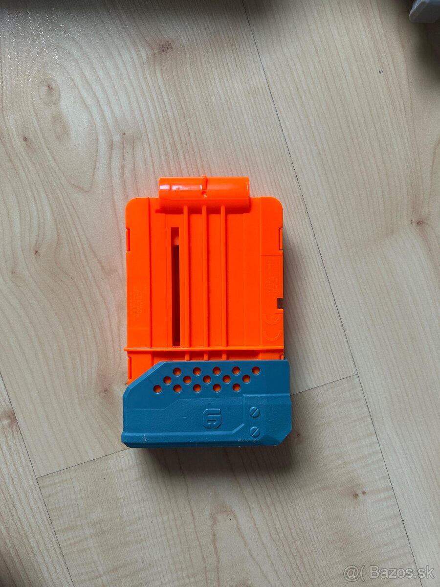 Nerf Elite 2.0 Phoenix a Nerf Vagabond Brokovnica - 5