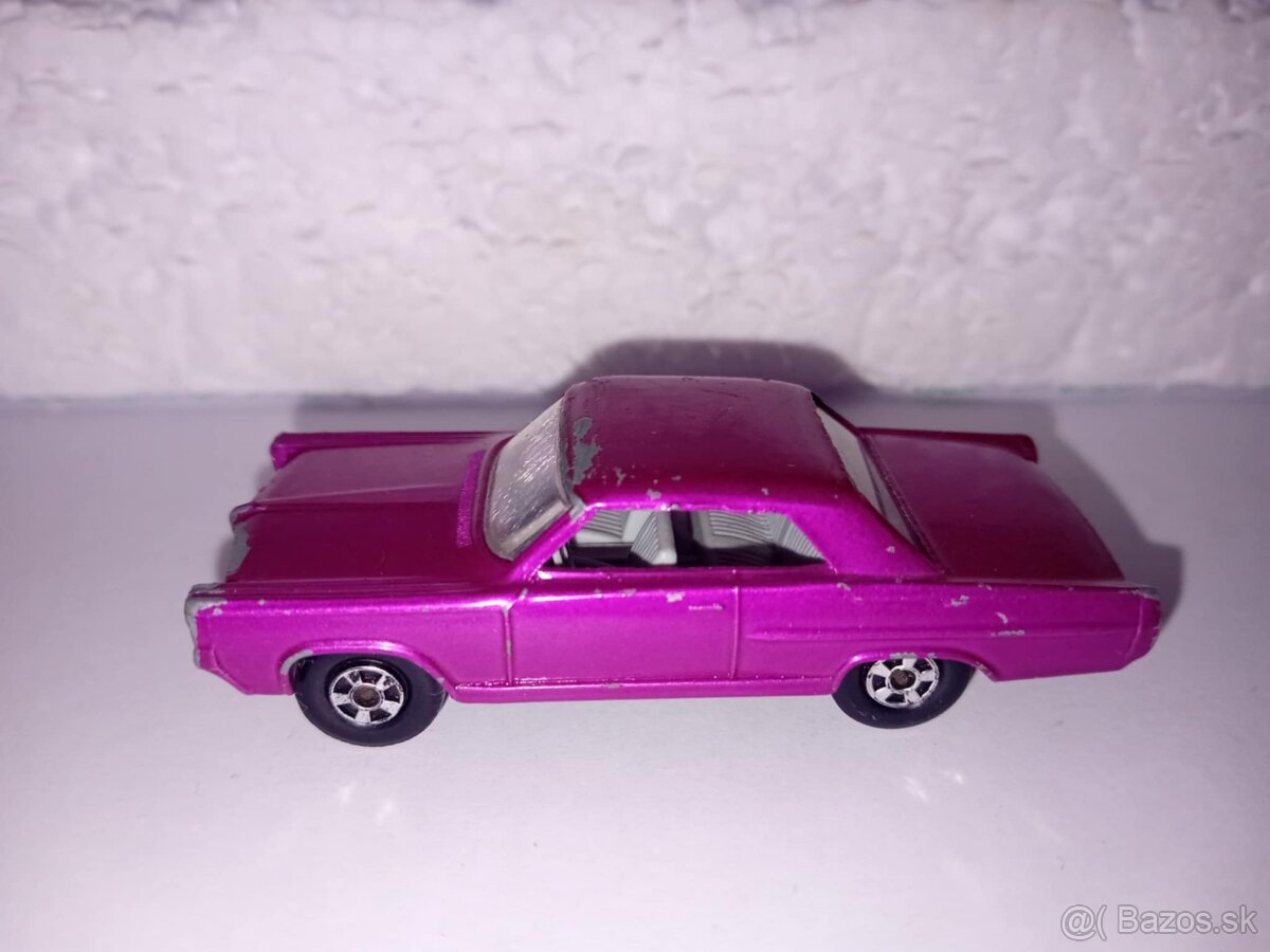 Matchbox Pontiac GP sports coupe - 5