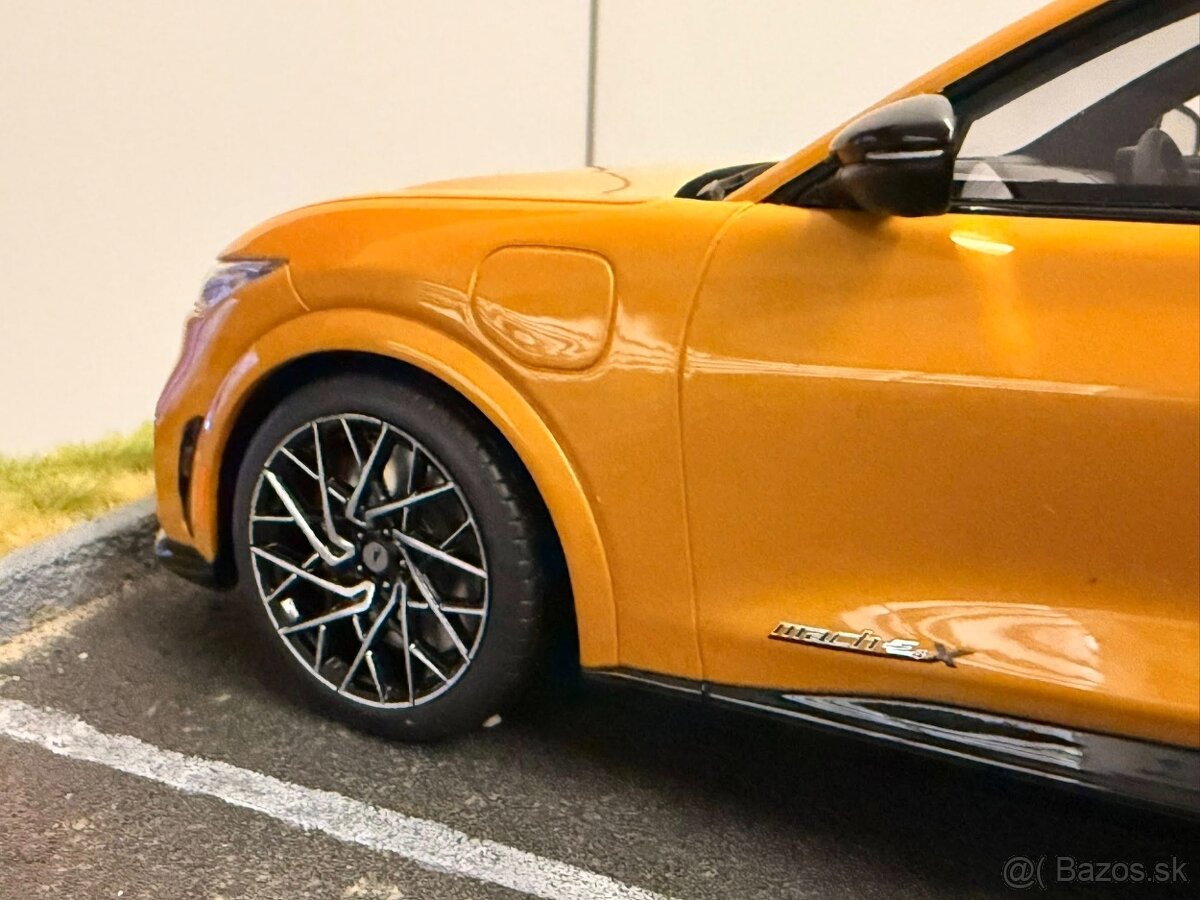 1:18 2021 Ford MUSTANG Mach-E - GT Performance - OttOmobile - 5