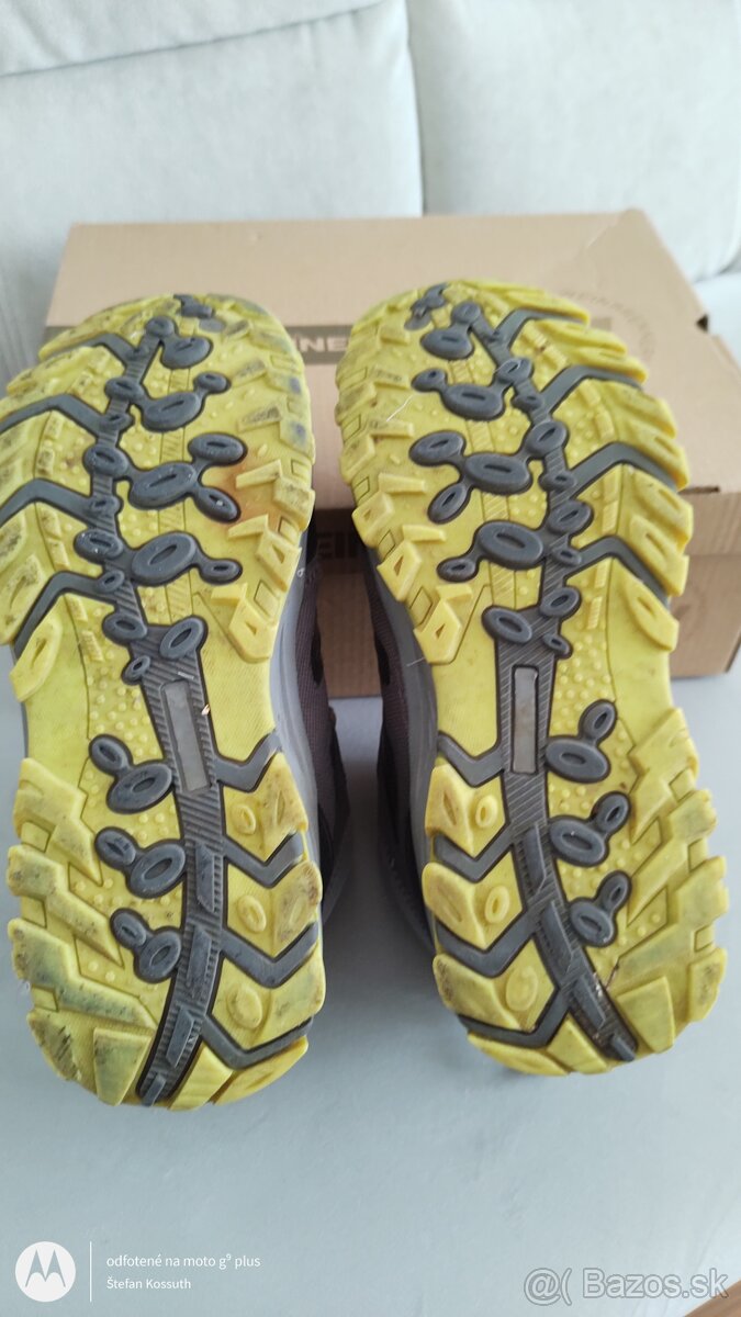 Predám členkovú chlapčenskú obuv veľ. 38. - 5