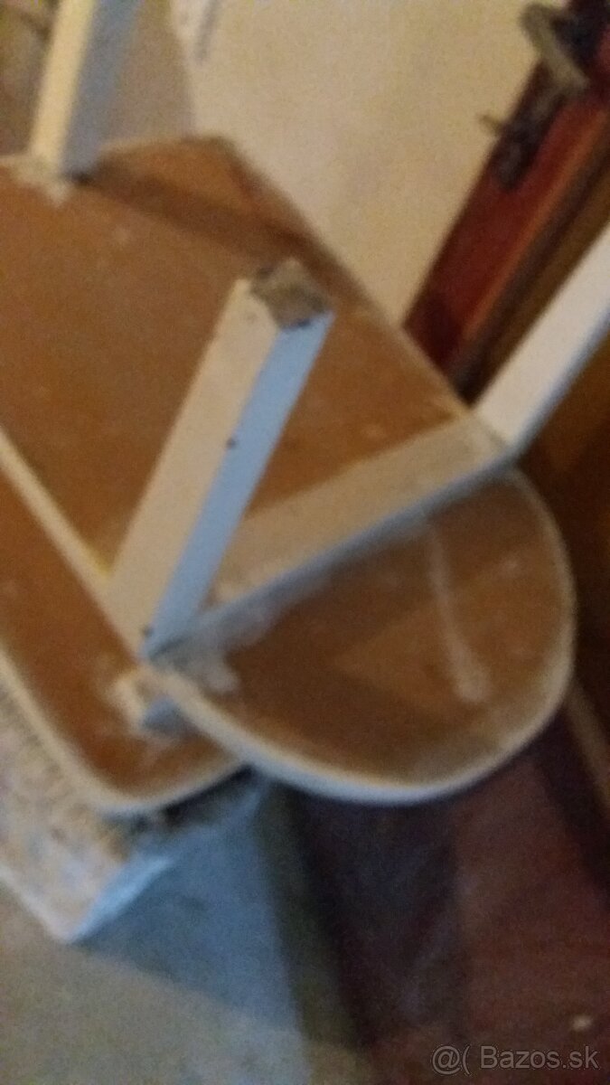 Predám starožitný stolík - 5