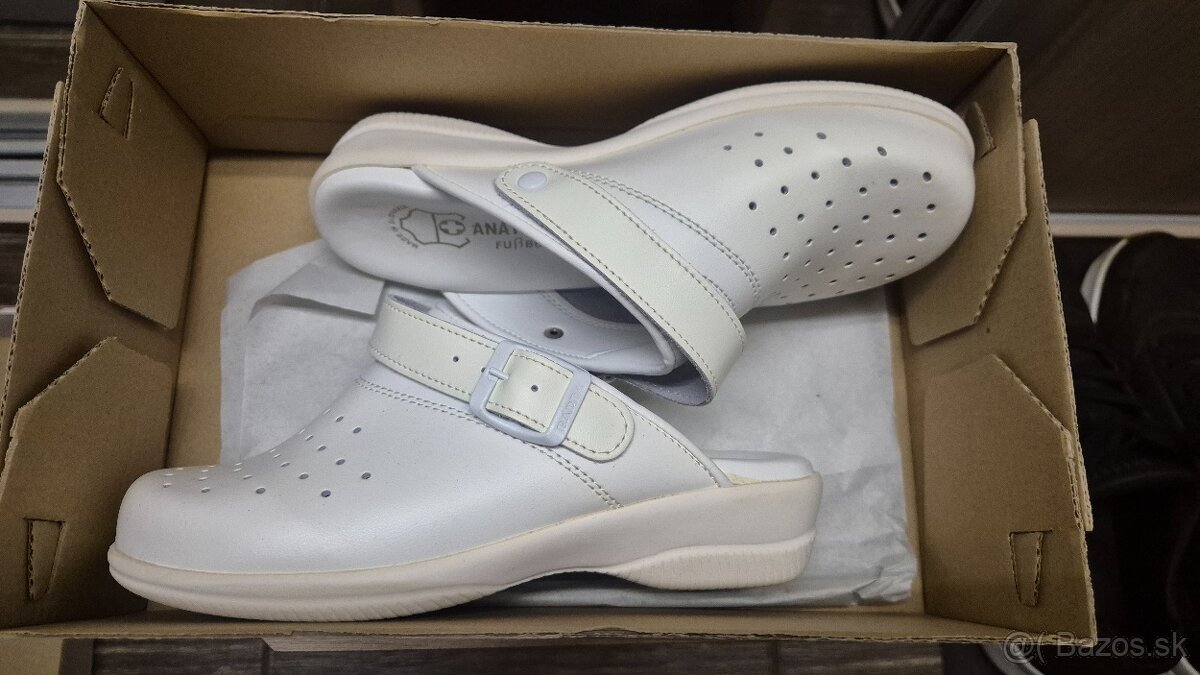 Predám nové biele zdravotnícke topánky - 5