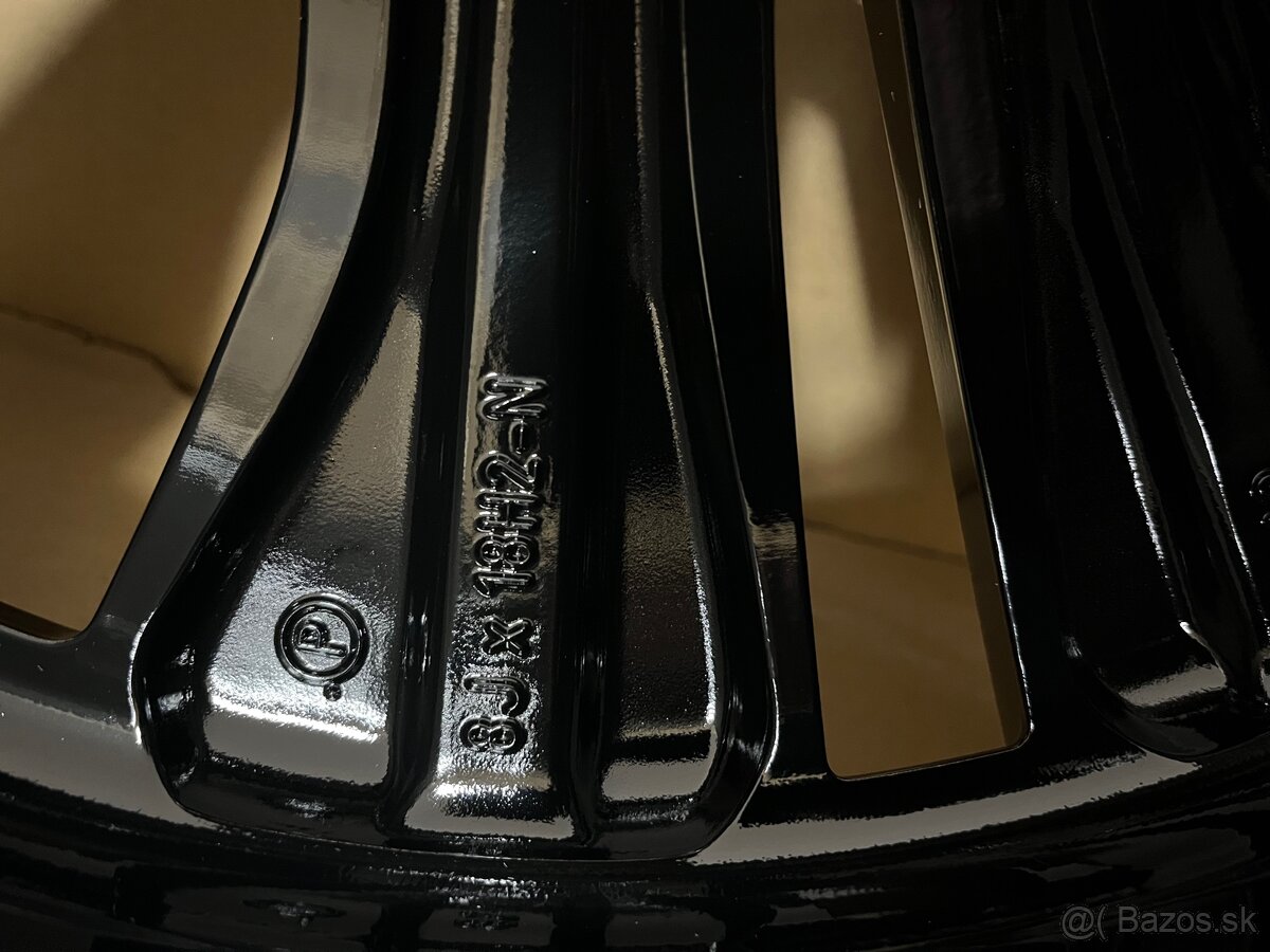 Predám 1x nový disk Mercedes E 213 - 5