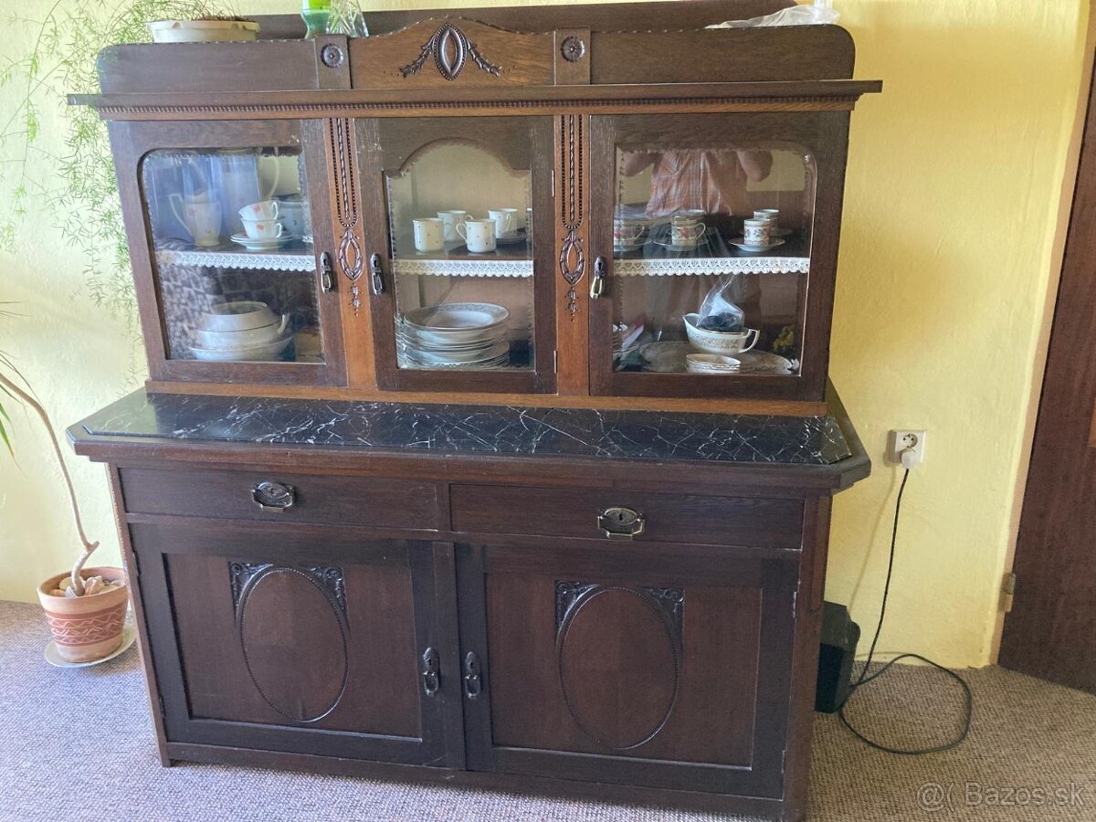 Starožitný nábytok - 5