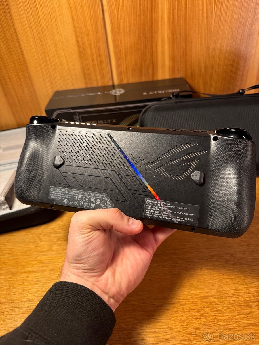 Asus ROG Ally X Z1 extreme 1TB + obaly + záruka + Dock - 5