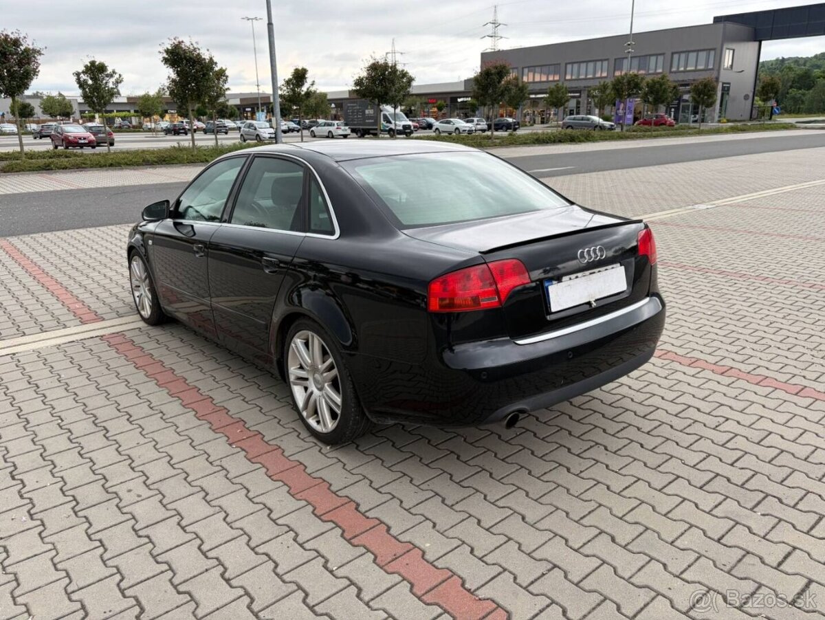 Audi A4 1.6i 75kw klima - 5